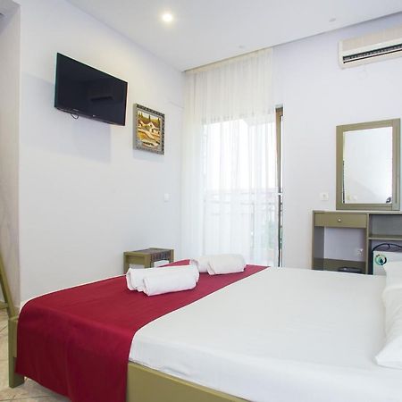 Litus Oliva Hotel Пефкохори Екстериор снимка